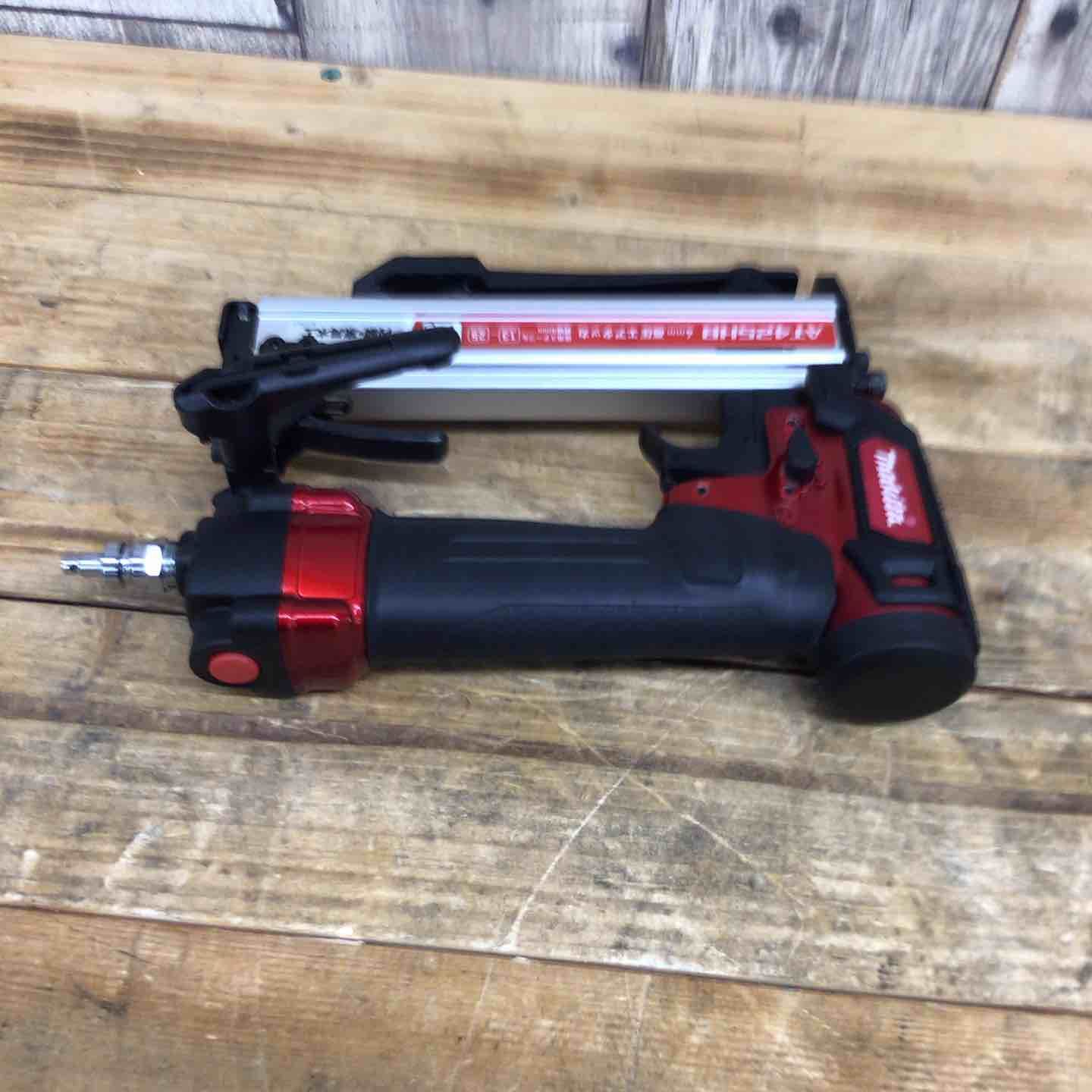 マキタ makita