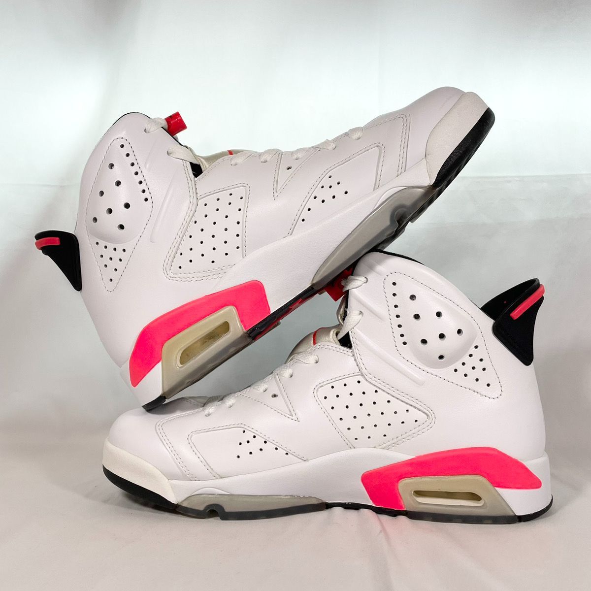 ナイキ NIKE AIR JORDAN 6 RETRO エア ジョーダン 6 レトロ WHITE INFRARED 2014 ホワイト インフラレッド  384664-123 S-82 - メルカリ