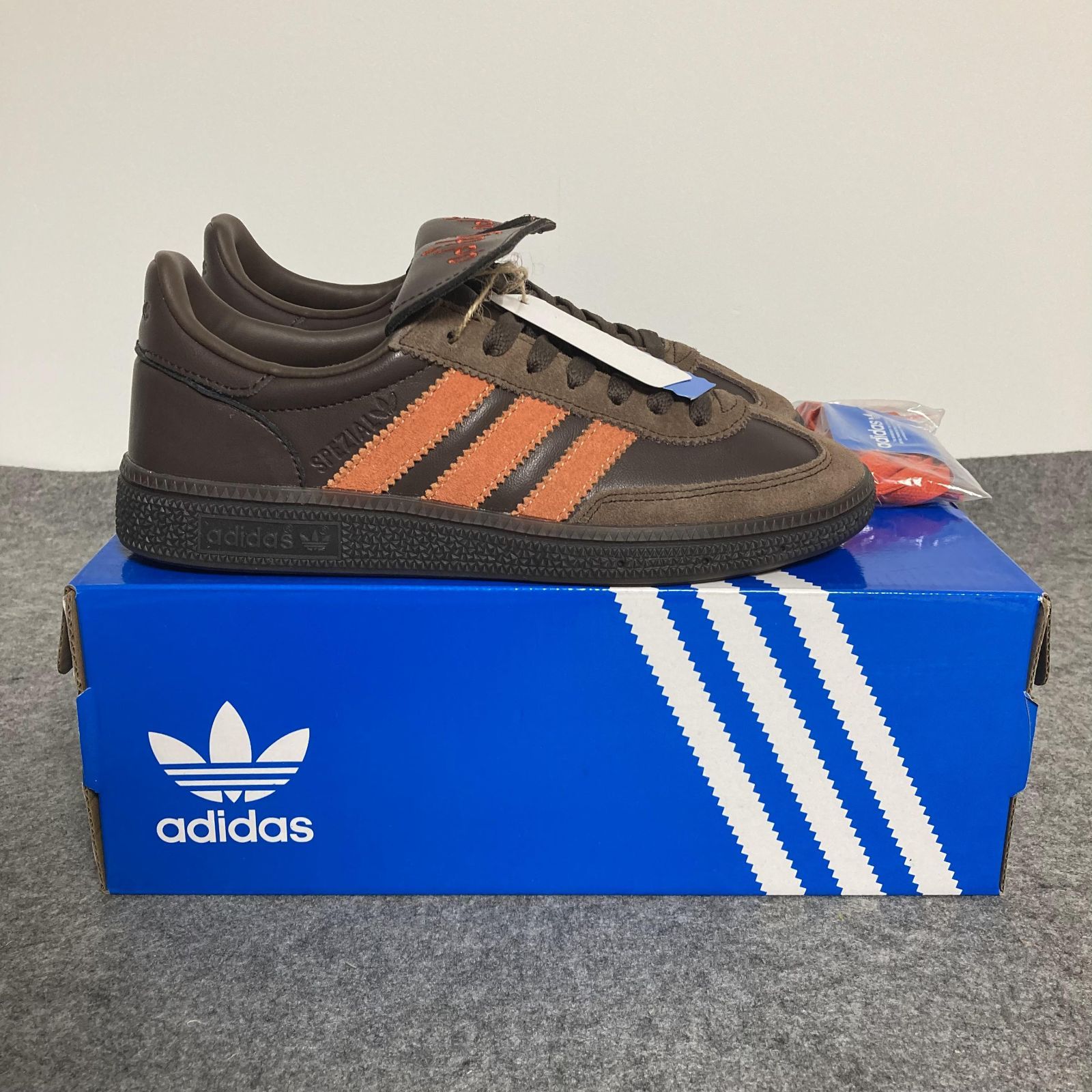 新品 Shukyu × Ewax × Adidas アディダス Originals Spzl スニーカー