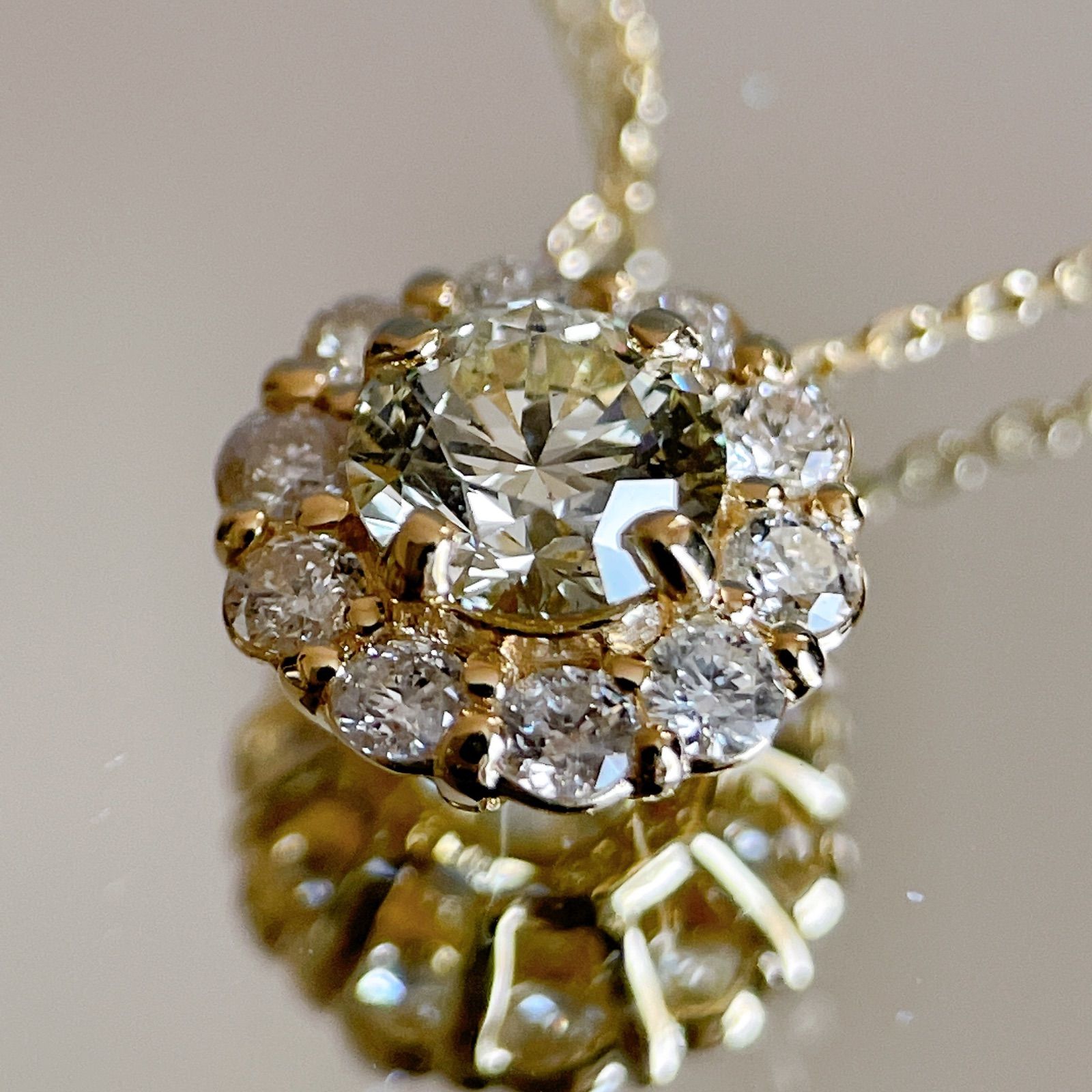 k18 0.378ct/0.22ct 取り巻きダイヤモンドネックレス - carino carina