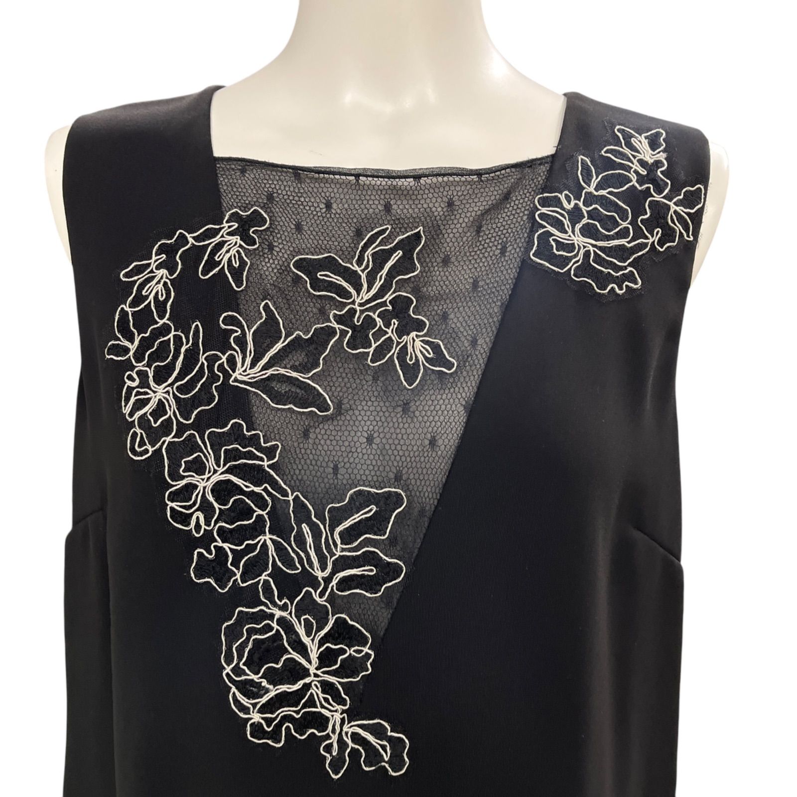 エルマンノシェルヴィーノ★ワンピース 美品 エルマンノシェルヴィーノ ERMANNO SCERVINO 花柄 刺繍