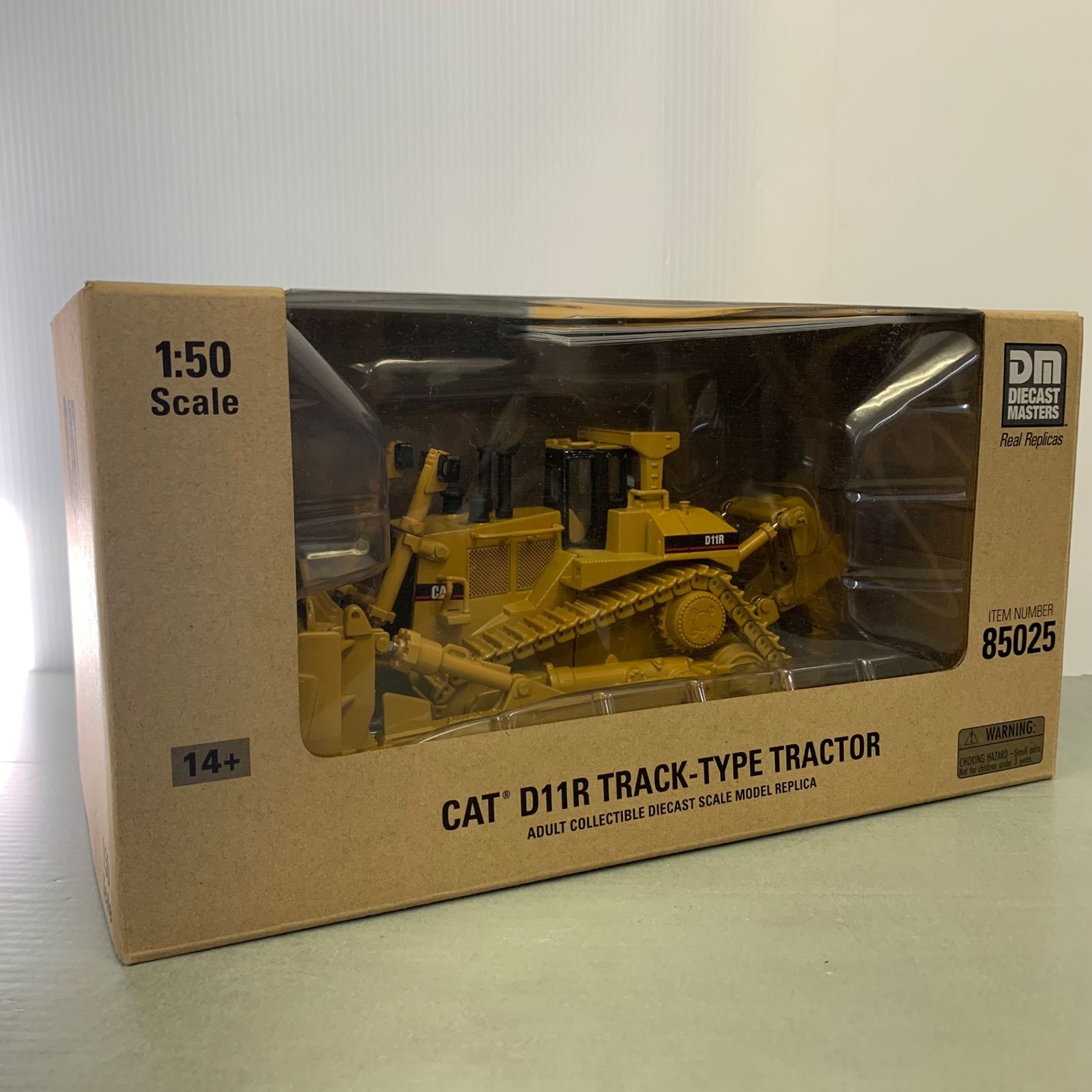 ダイキャストマスターズCATD11RTRACK重機モデルカーミニカーブルドーザー ダイキャストマスターズCATD11RTRACK重機モデルカーミニカー