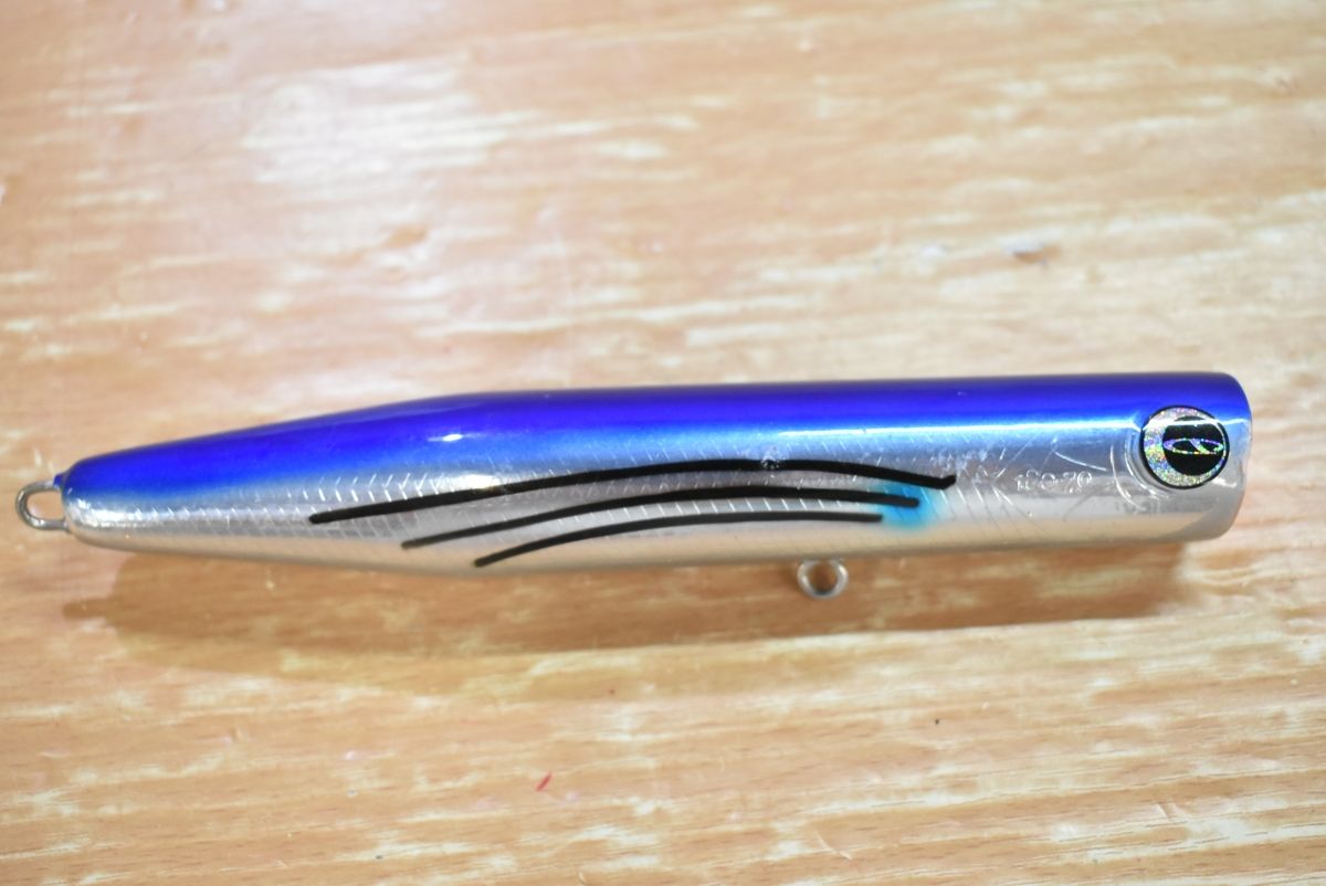 D-CLAW Beacon 180 ビーコン180 ビーコン180 ヒラマサチューン＞「D-CLAW」キャスティング