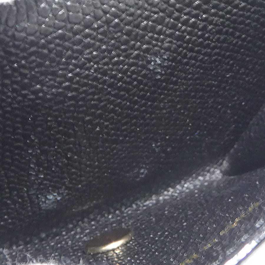 ヴァレクストラ Valextra