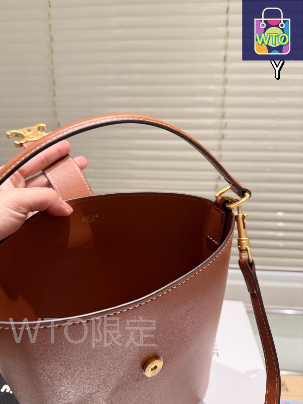 今日特価】CELINE TRIOMPHE トリオンフ バケットバッグ 24