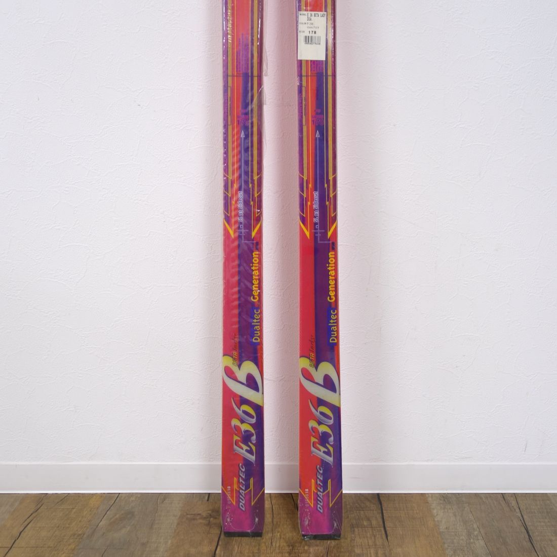 ROSSIGNOL - 未使用 ロシニョール ROSSIGNOL DUALTEC E36 BETA LADY 178cm センター 60ｍｍ スキー板 アウトドア 約1530ｇ(一本あたり) 未使用 ロシニョール ROSSIGNOL DUALTEC E36 BETA LADY 178cm