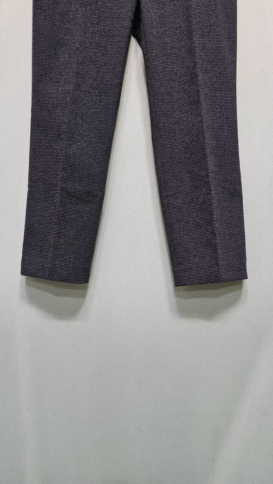 オープンタイプ 茶色とワインを少し混ぜたもの