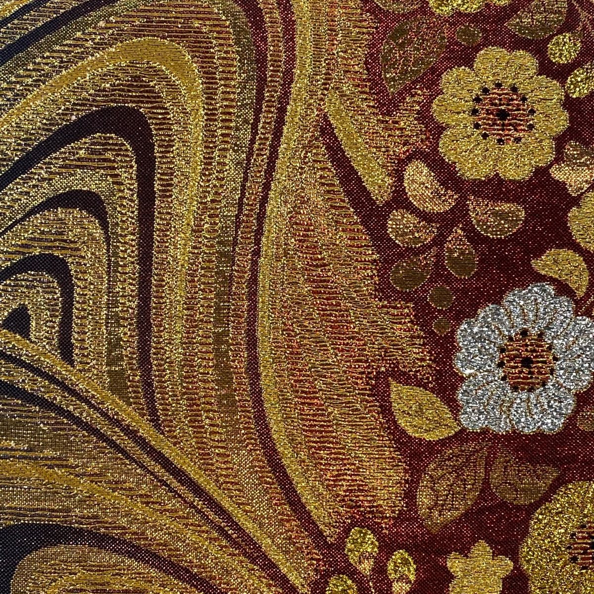 袋帯 秀品 流水 枝花 箔 金糸 えんじ色 全通 正絹 【中古