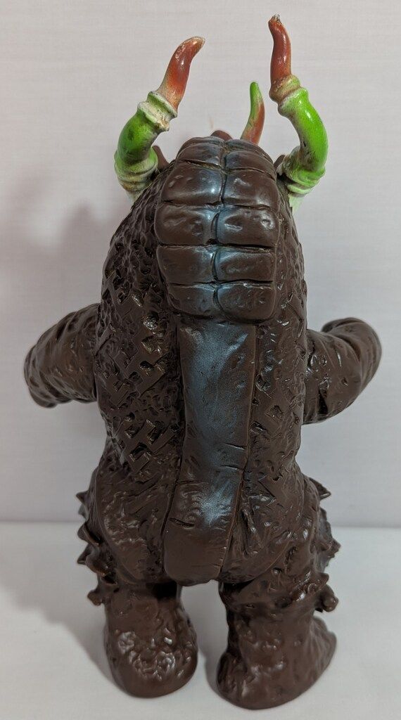 マルサン サイズ ミクラス 230 mm 茶成型 青銀塗装 スタンド付きフィギュア ウルトラマンシリーズ 