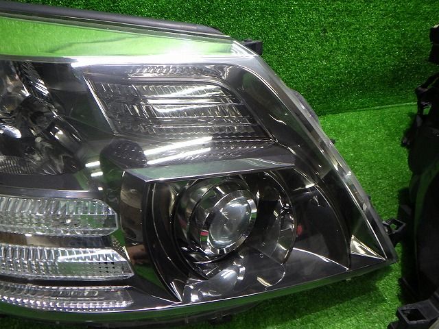 10アルファード ヘッドライト