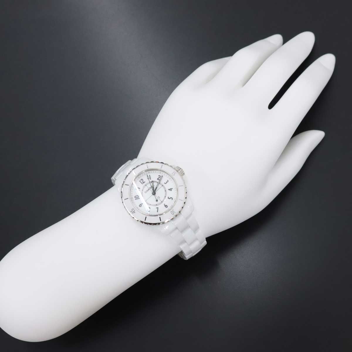 ショッピング直販店 シャネル J12 レディース 腕時計 ホワイト - 時計