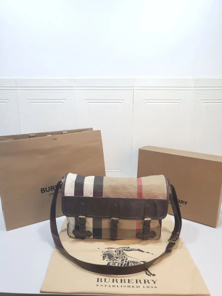 Burberry バーバリー キャンバス ショルダー アン クロス バッグ