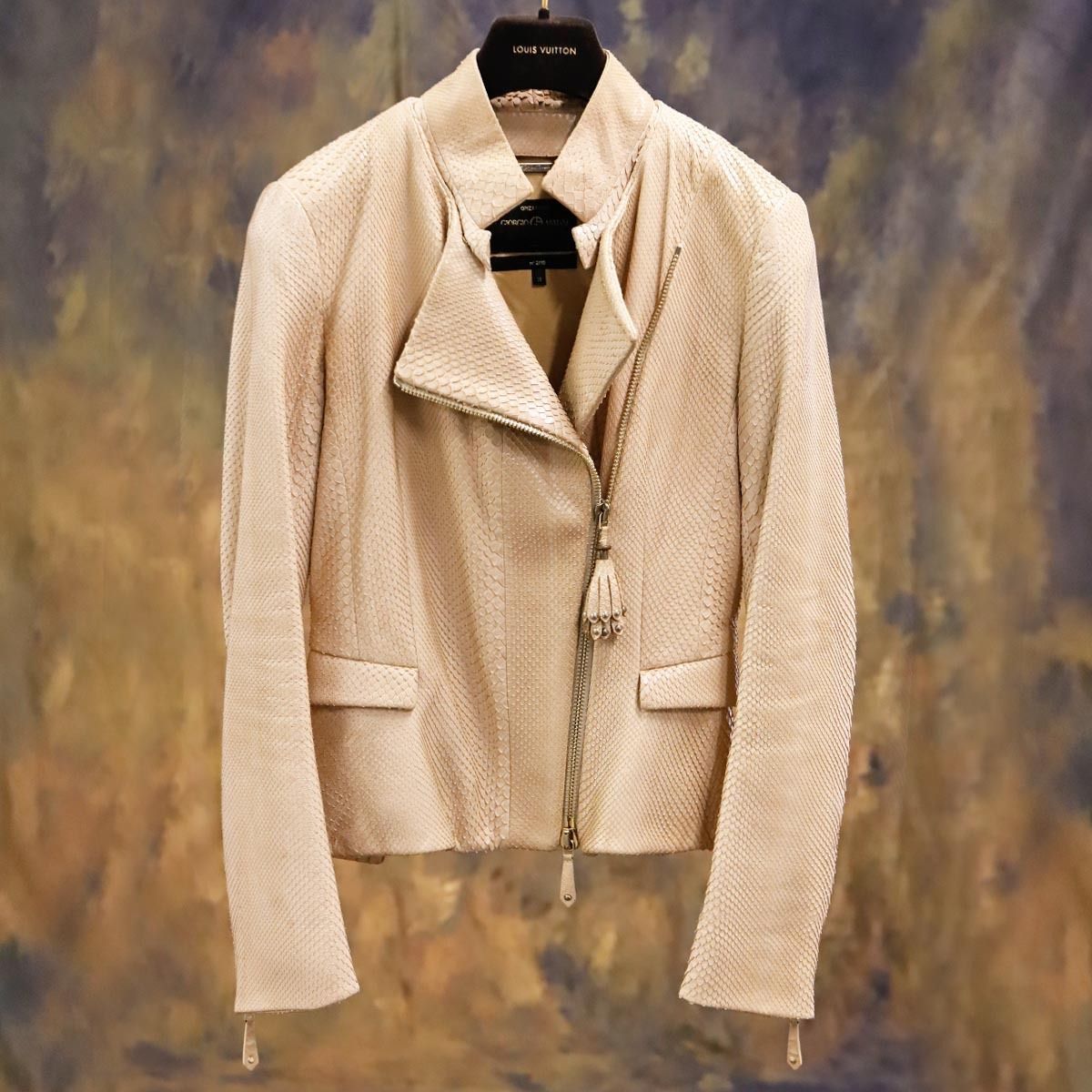 本物 極上品 ジョルジオアルマーニ 銀座タワー5周年10着限定