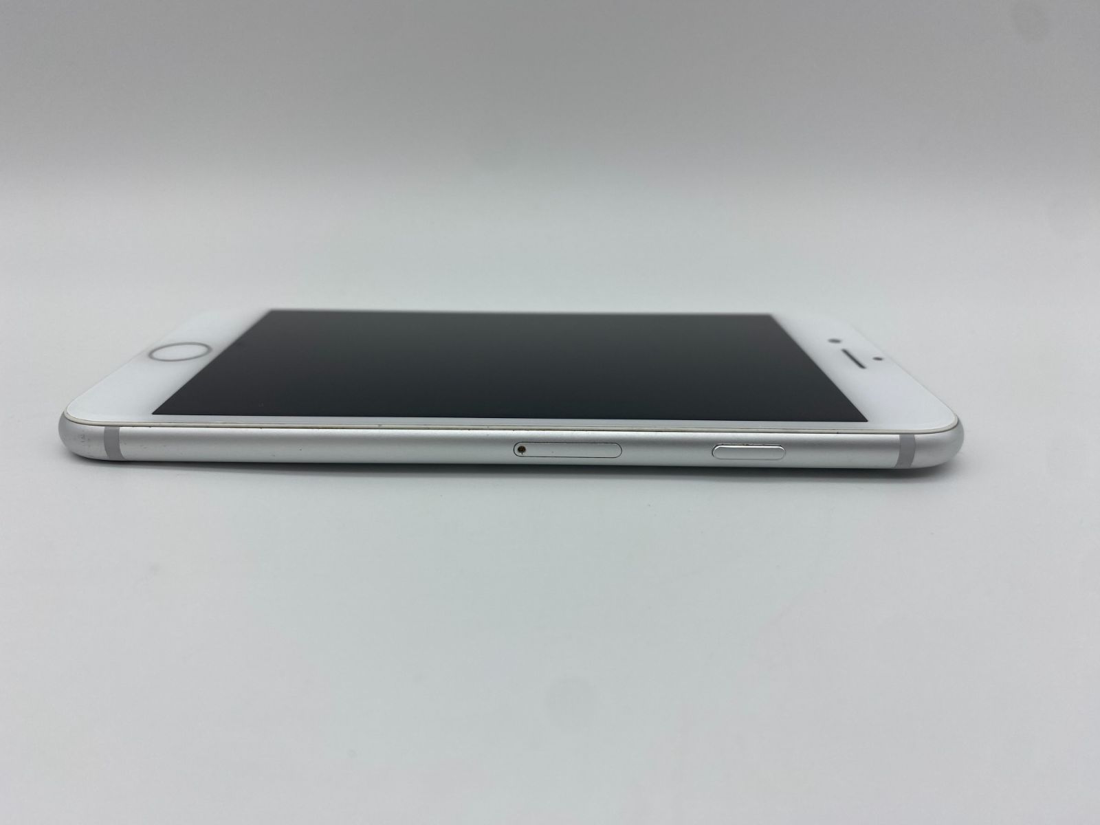 iPhone7 32GB シルバー/シムフリー/大容量2300mAh 新品バッテリー100