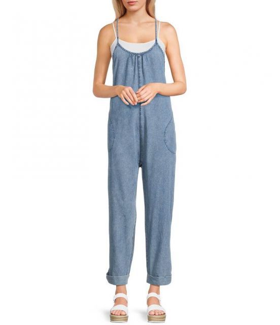 【送料無料】 チェルシーアンドバイオレット レディース ジャンプスーツ トップス Washed Woven Jumpsuit Chambray