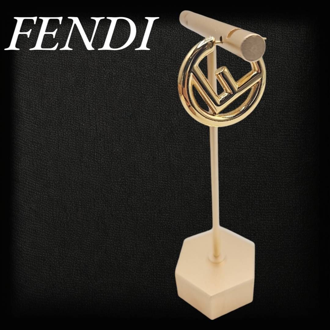 FENDI フェンディ エフイズ ピアス ゴールド Fロゴ ブランド
