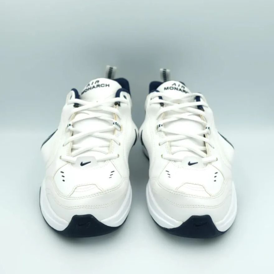 【関税送料込】NIKE Air Monarch IV White Navy Nike Air Monarch 4 スニーカー | ホワイト | FARFETCH JP
