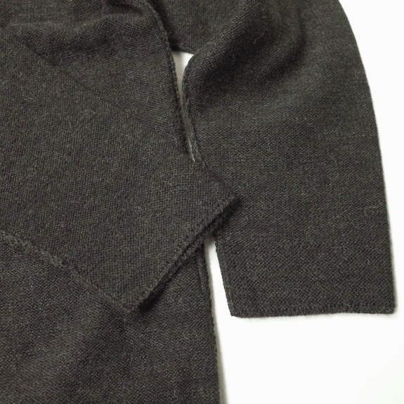 新品 Nahyat ナヤット 日本製 7G MERINO WOOL KNIT CARDIGAN - AVELIA 新品 Nahyat ナヤット 日本製 7G MERINO WOOL KNIT CARDIGAN - AVELIA