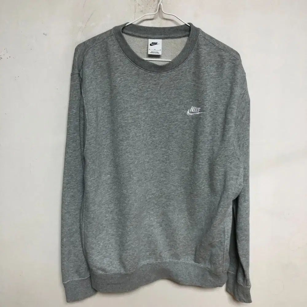Nike(ナイキ） メンズ 春 秋 長袖Tシャツ 95M @ 9990