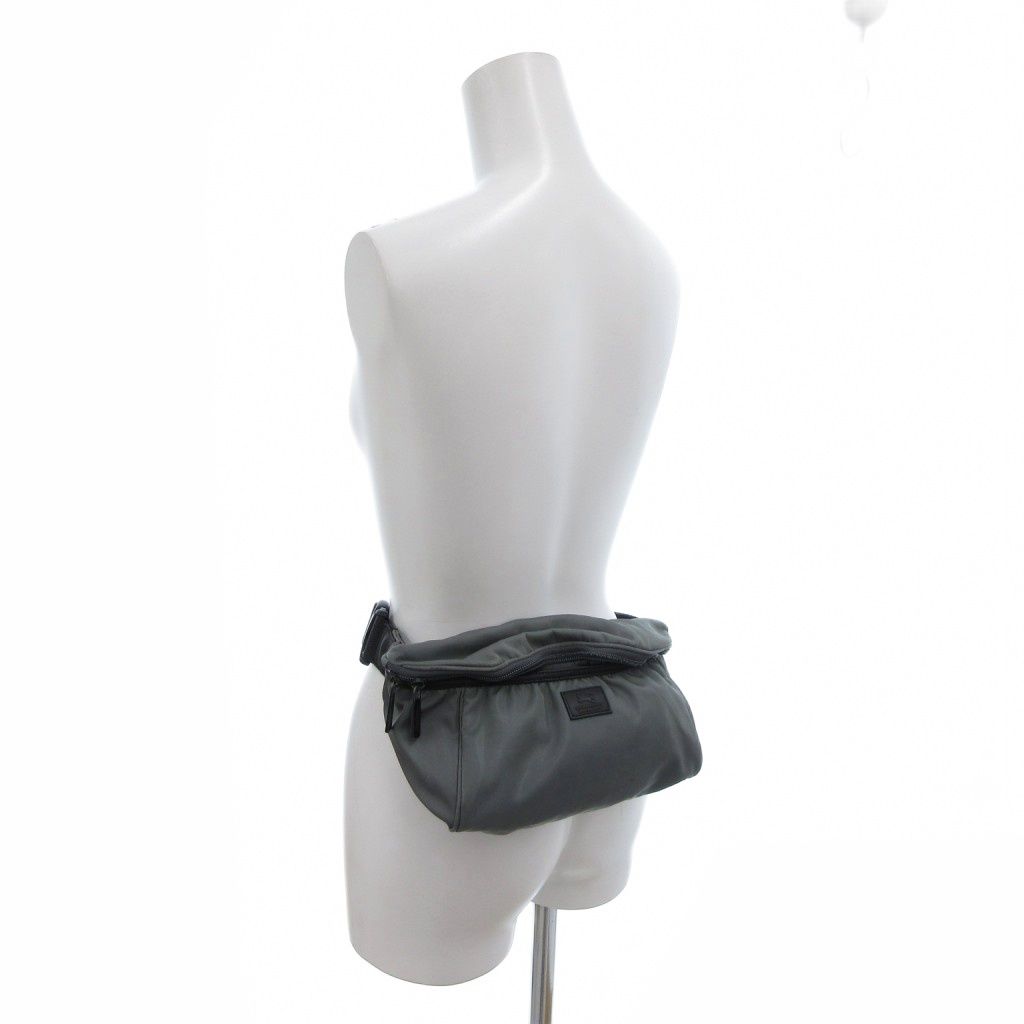 【美品】Burberry Black Label ウエストポーチ BURBERRY BLACK LABEL ボディバッグ ウエストバッグ ポーチ