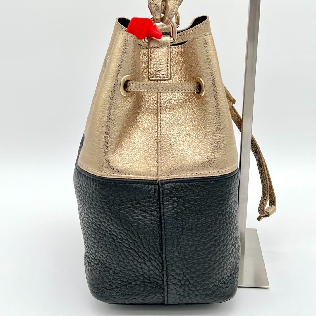 【未使用級】フルラ 2way ステイシー ショルダーバッグ レザー 巾着 黒 美品 フルラ ステイシー ショルダーバッグ 2way ブラック レザー