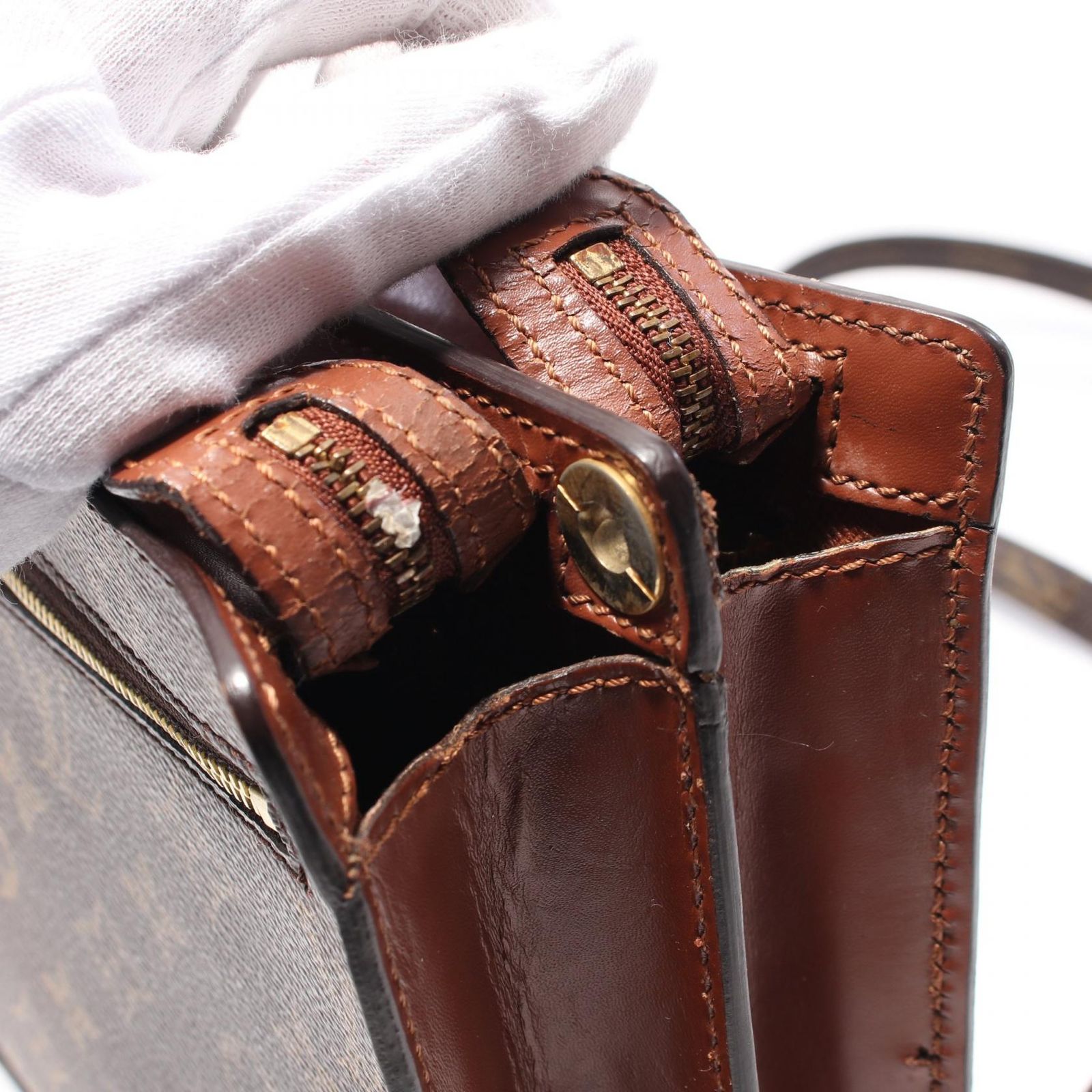 ルイ・ヴィトン LOUIS VUITTON ショルダーバッグ アンギャン M51205 
