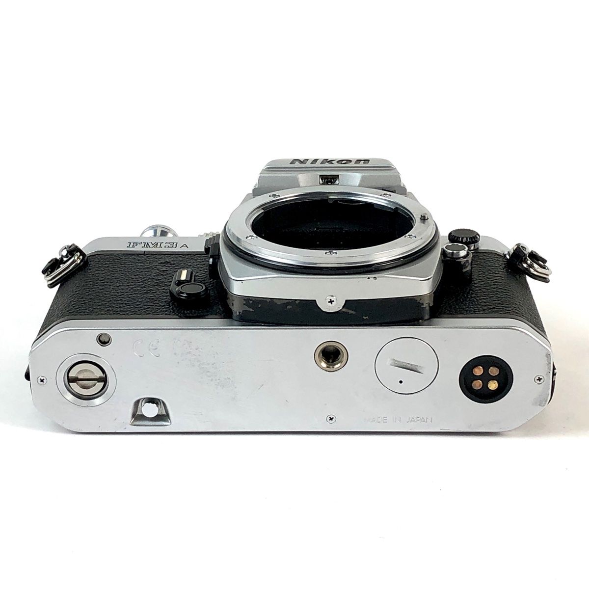 ニコン NIKON FM シルバー ボディ マニュアルフォーカス フィルム