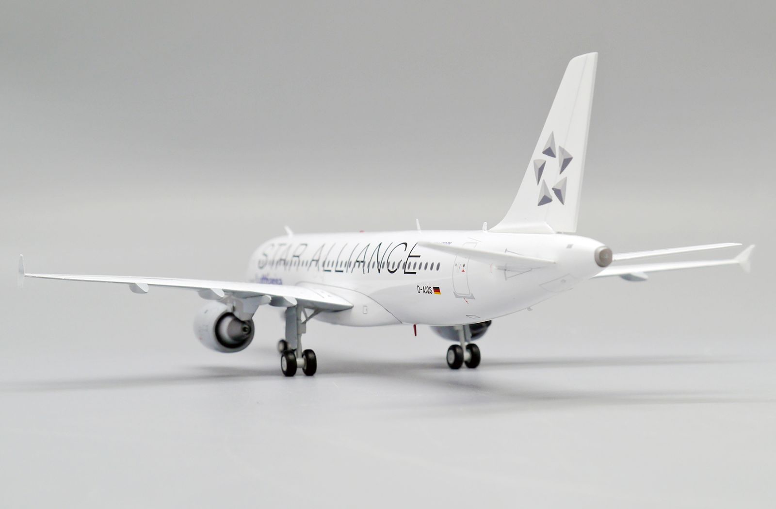Gemini200 1/200 Lufthansa ルフトハンザ エアバス Gemini Jets 1/200 (ダイキャスト製) 747-400 ルフトハンザ航空 D-ABVY