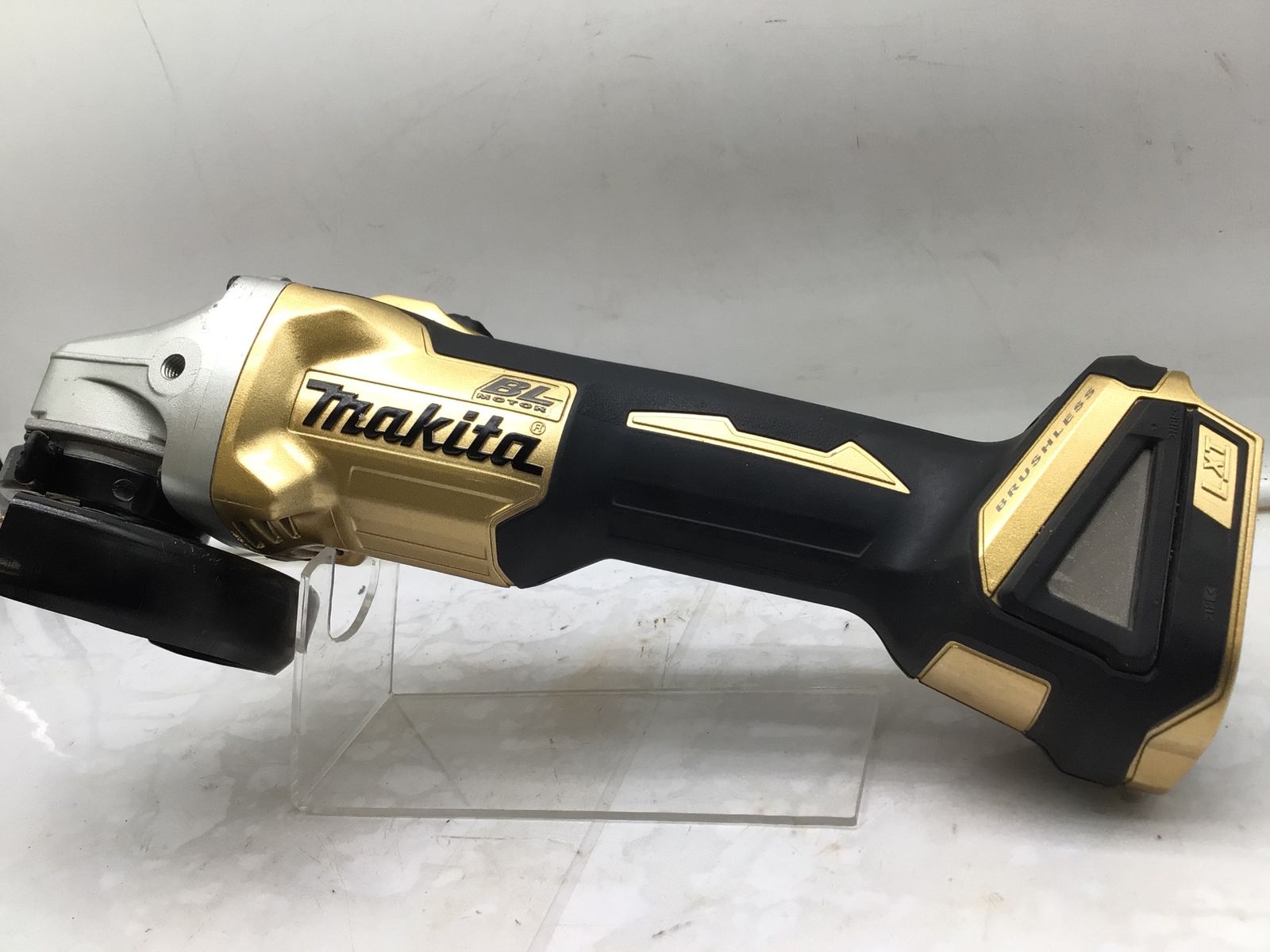 品 Makita マキタ 18v100mm充電式ディスクグラインダ GA404DSP1 ITXQSKU2ENMS エコツール笠寺店 M02