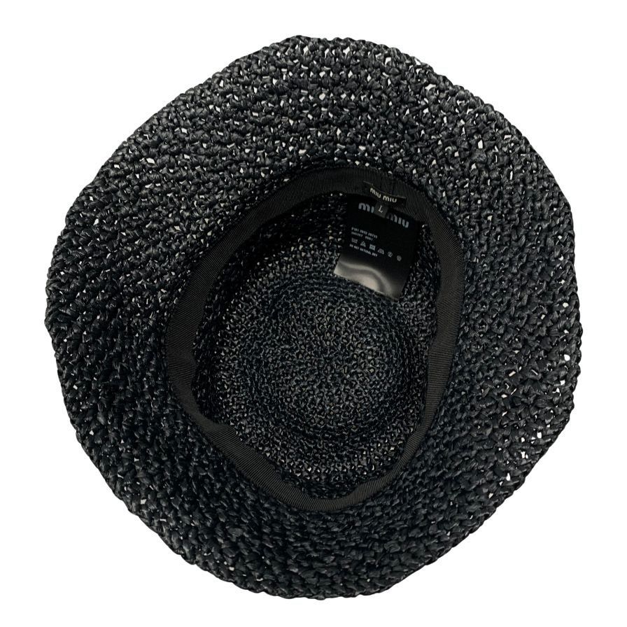 ミュウミュウ 22SS ハット ロゴ クロシェ ブラック ミュウミュウ 22SS ハット ロゴ クロシェ ブラック 【AFI1