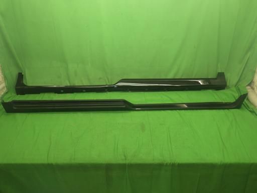 中古】75850-28050 エスクワィア 純正 サイドステップ 左右 ノア
