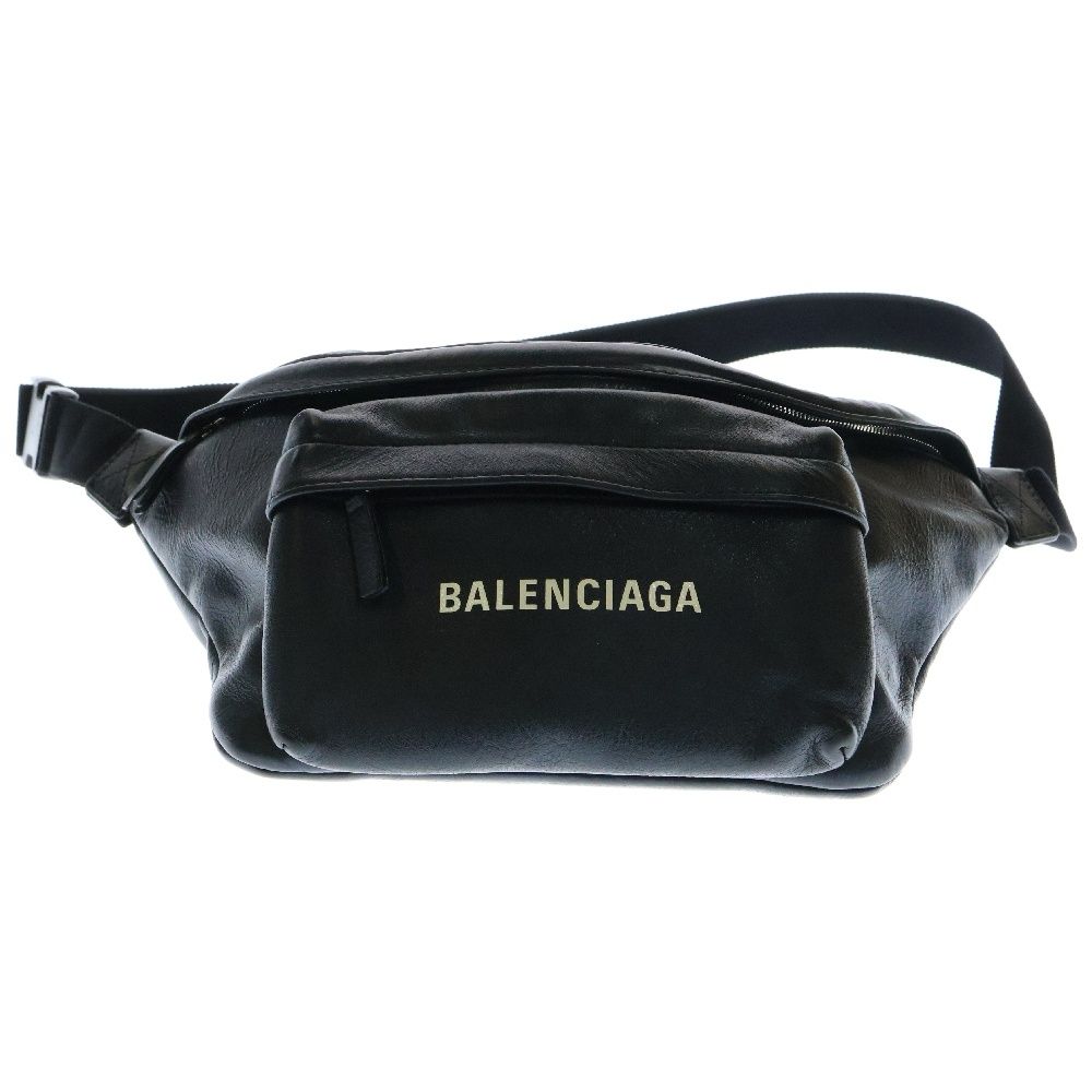 BALENCIAGA バレンシアガ エブリデイ ロゴプリント カーフレザー ボディバッグ ブラック 552375