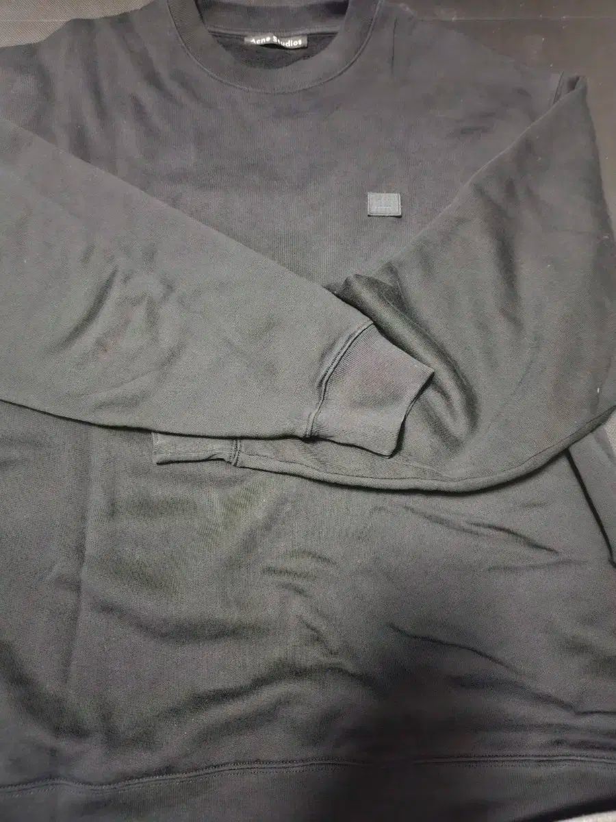 アクネストゥディオズ ファーバ ブラック S