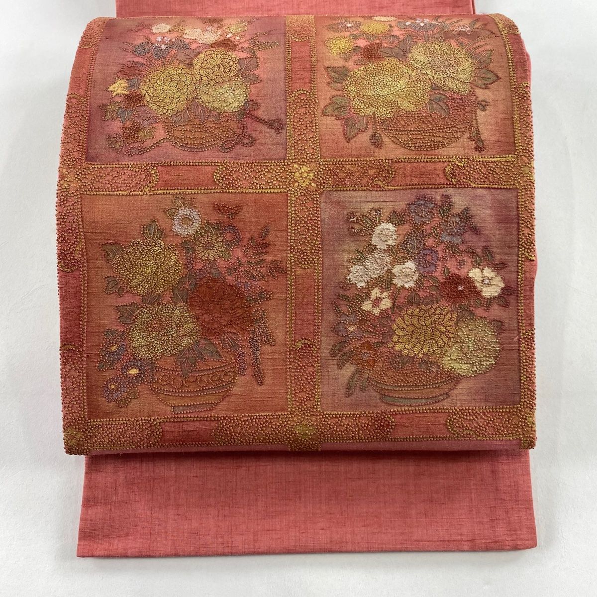 袋帯 秀品 花籠 刺繍 金彩 ピンク お太鼓柄 正絹