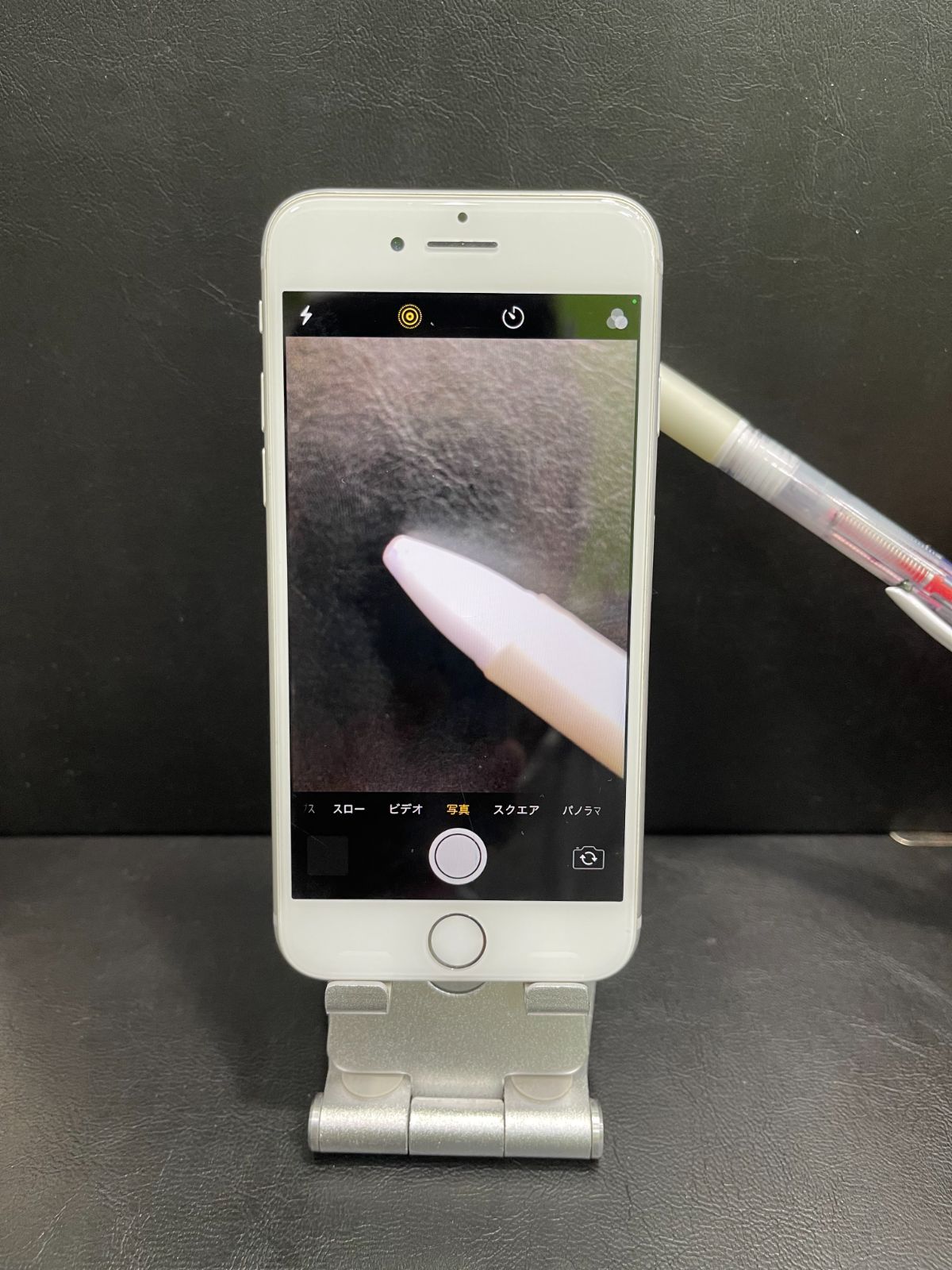 iPhone 8 64GB ホワイト SIMロック解除済 動作確認済みI