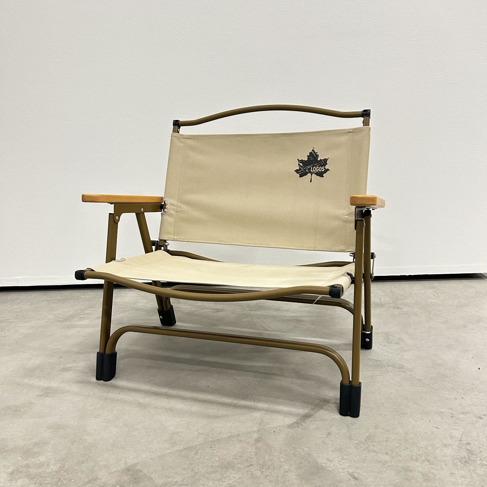 156 ガラスドーム✖︎高品質セルロースフラワー ピアスorイヤリング