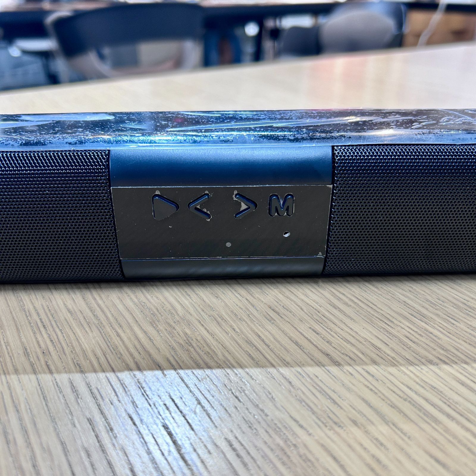 ワイヤレスサウンドバー Bluetooth対応 壁掛け可能 新品未使用 ワイヤレスサウンドバー Bluetooth対応 壁掛け可能 新品未使用