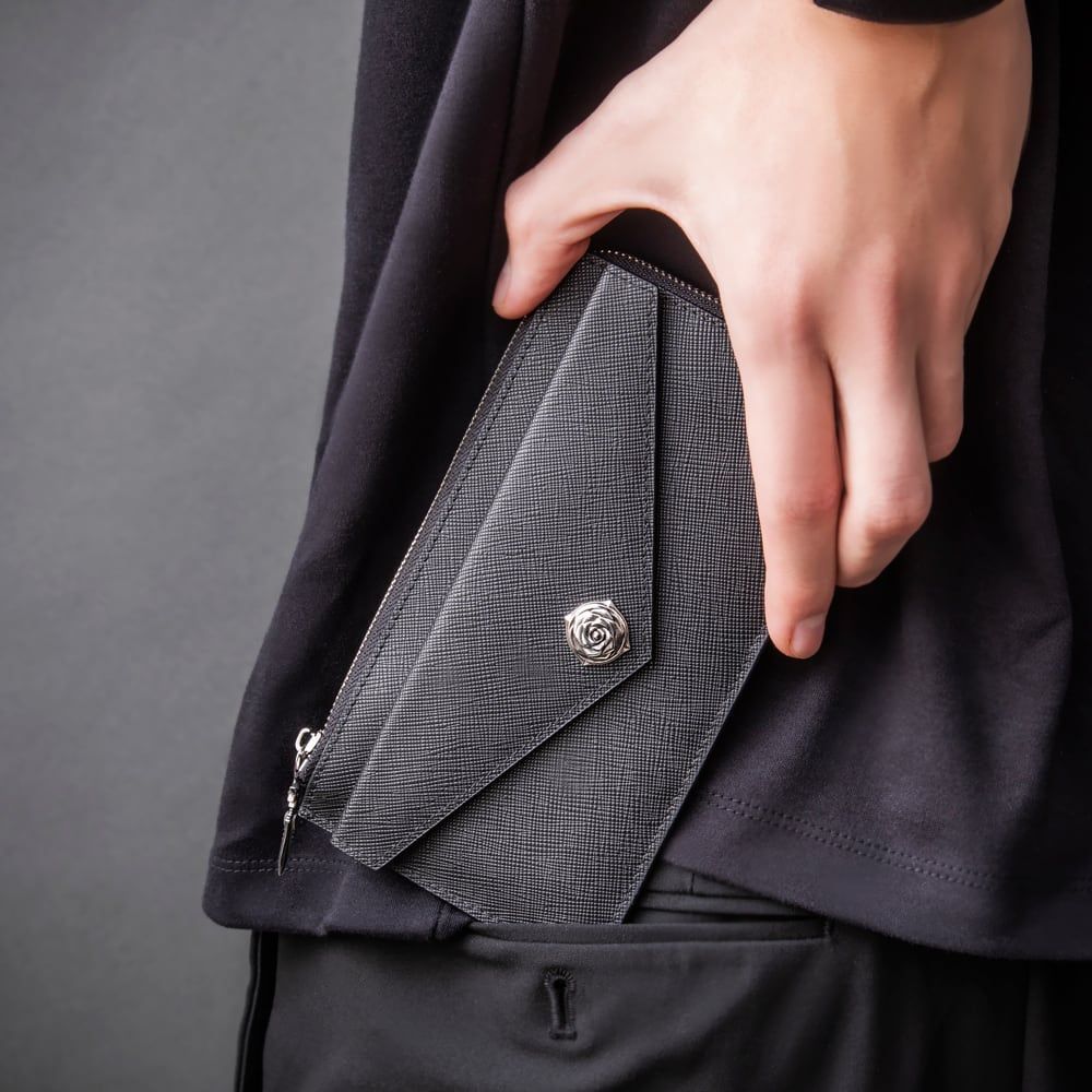 フラグメントケースウォレット