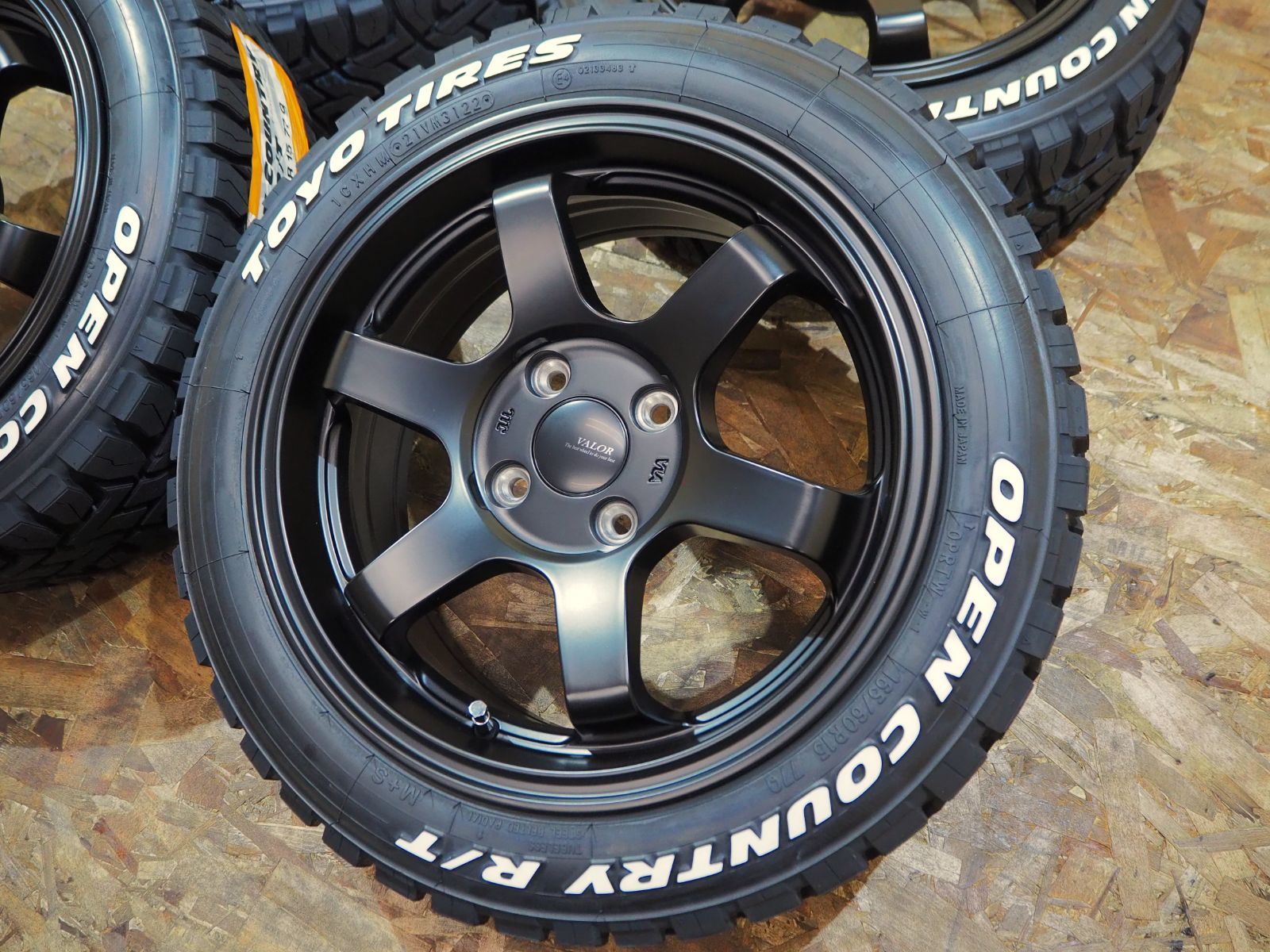 流行 ホワイトレター 165 60R15 6.5J 38 4H100 人気 オープンカントリーR T 深リム 逆ゾリ ブロック タイヤホイールセット1台分 アクティバ ネイキッド ハイゼット ソリオ ハスラー トール デリカミニ 軽トラ アゲトラ リフトアップ