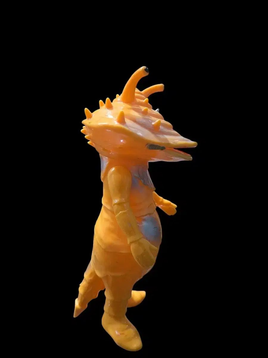 バンダイ) ウルトラ モンスター シリーズ Q コインモンスター カーネゴン