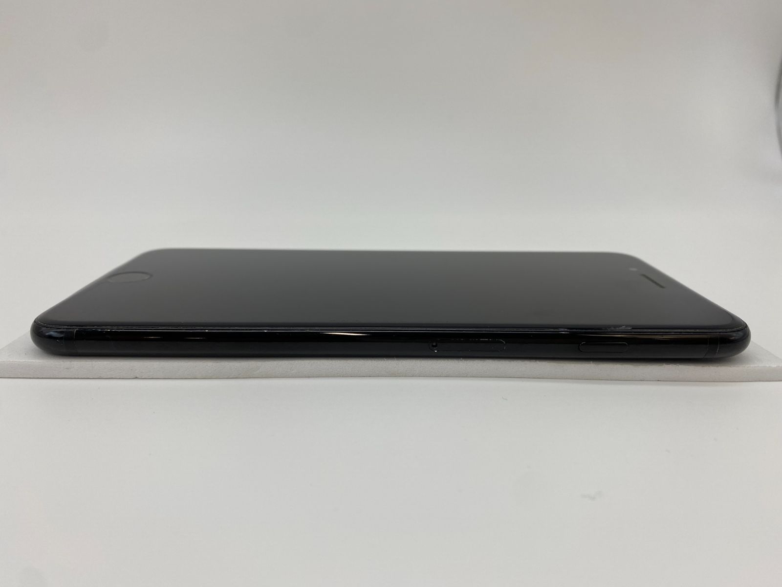 iPhone7Plus 128G JBK/シムフリー/大容量新品BT100%09-