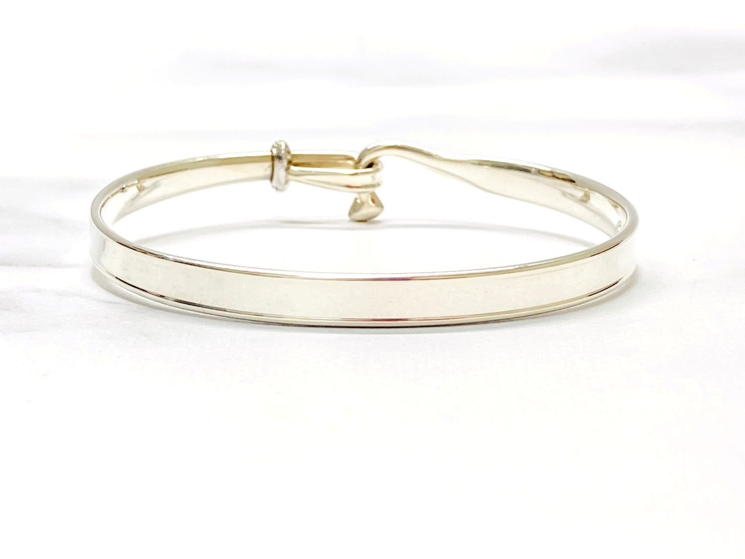 美品✨ジョージジェンセン トールン 204 バングル  シルバー925 楽天市場】GEORG JENSEN ジョージジェンセン #204 SV925 TORUN