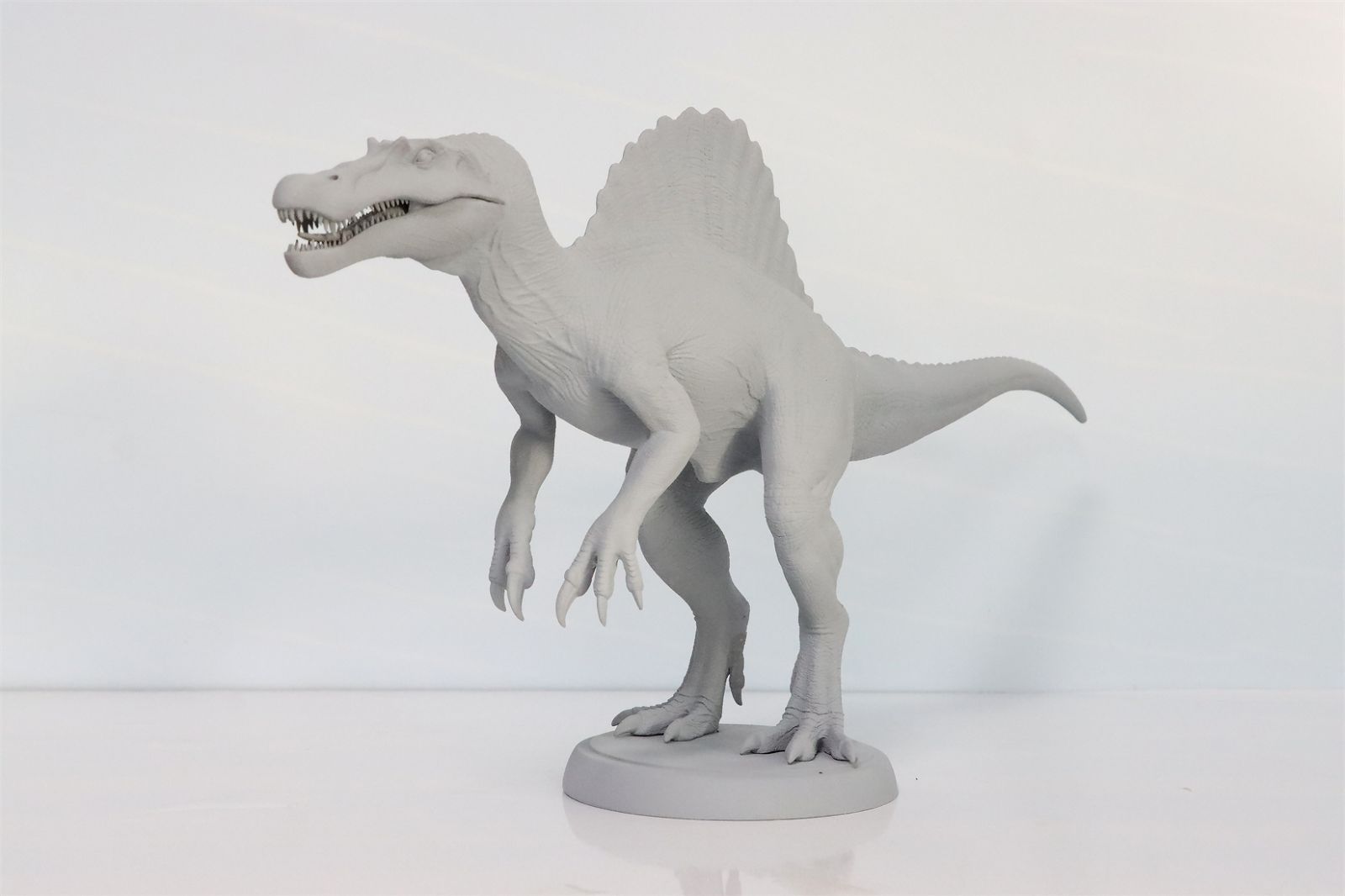 Nanmu 本心楠改 1/35 スピノサウルス 恐竜 ガレキ フィギュア 模型