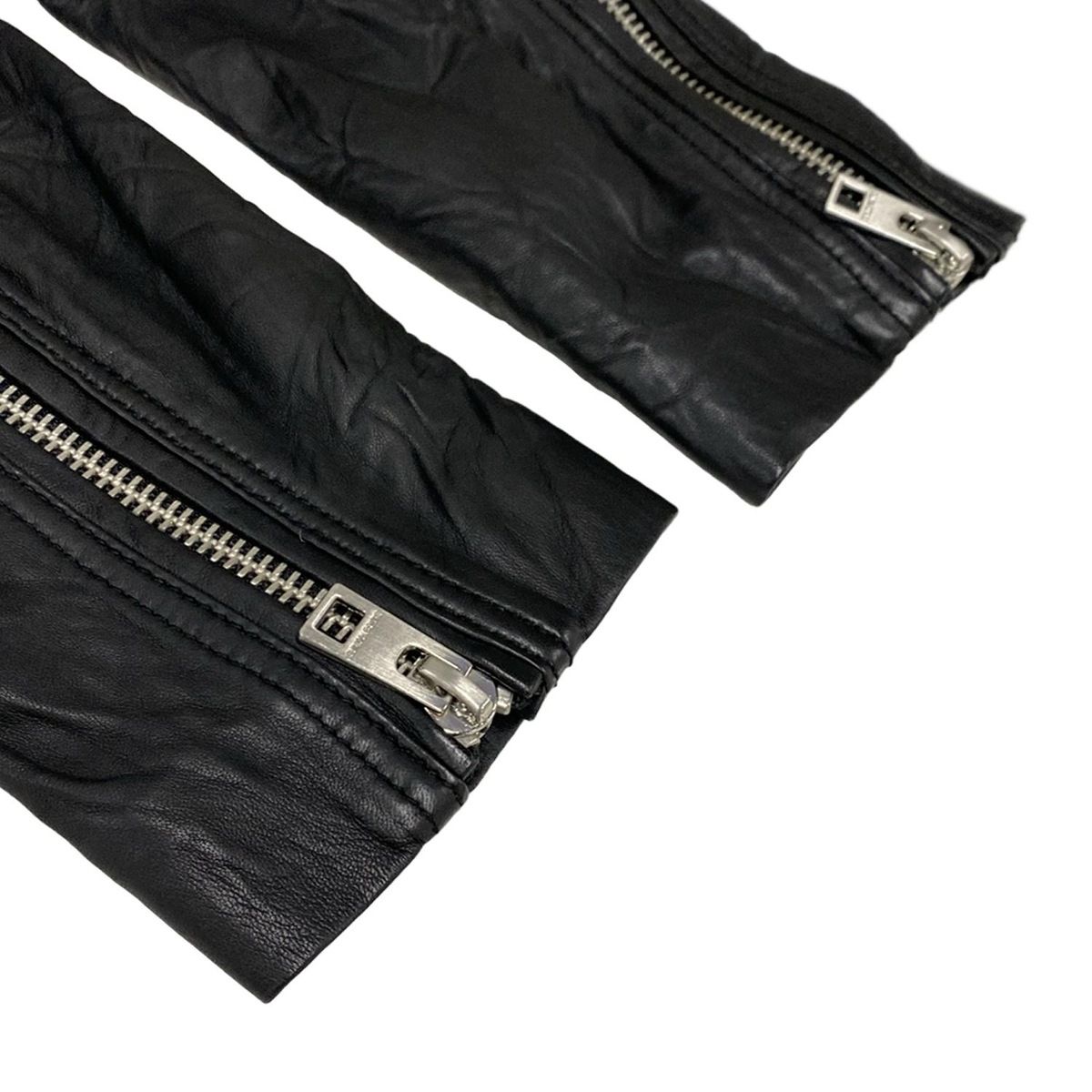 ライダースジャケット