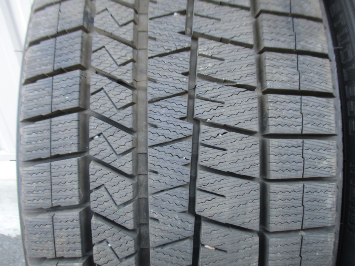 215 45R18 89Q ダンロップ WINTER MAXX WM03 スタッドレス 2020年製 4本 20663 インボイス領収書発行