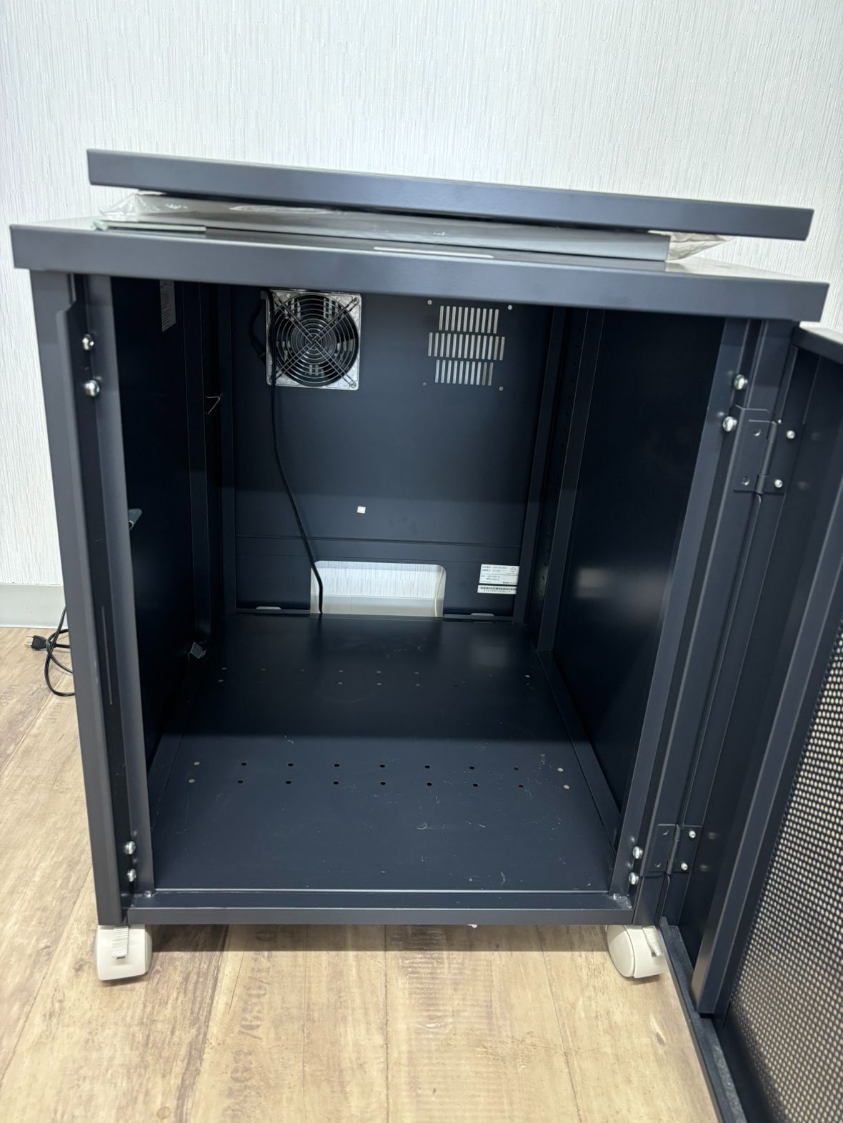 サーバーラック　ASR1000　アレクソン ASRシリーズ【製品情報】株式会社アレクソン