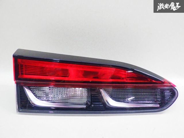 カローラクロス 左テール