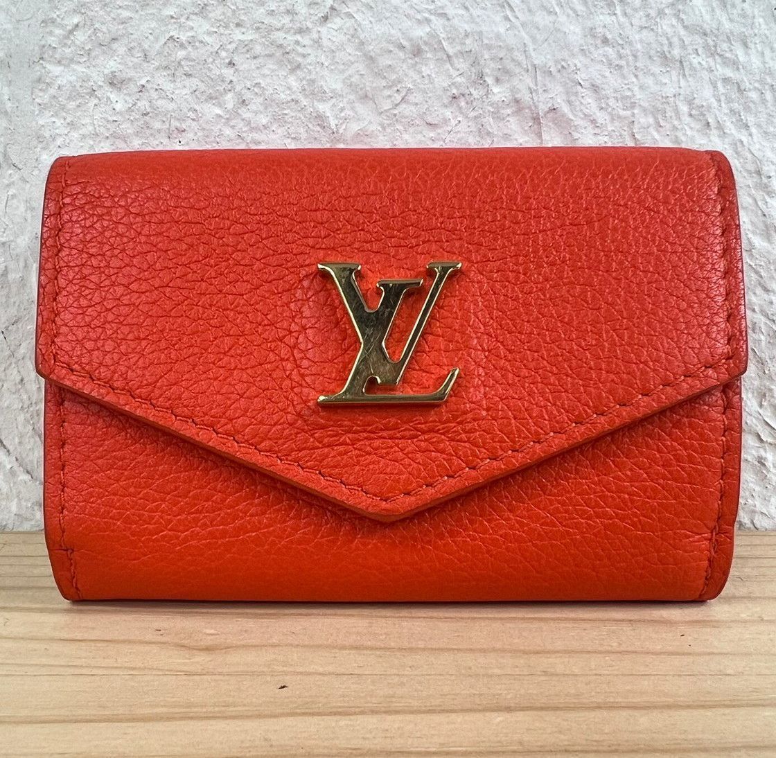 楽天市場】【財布】LOUIS VUITTON ルイ ヴィトン エピ ジッピー