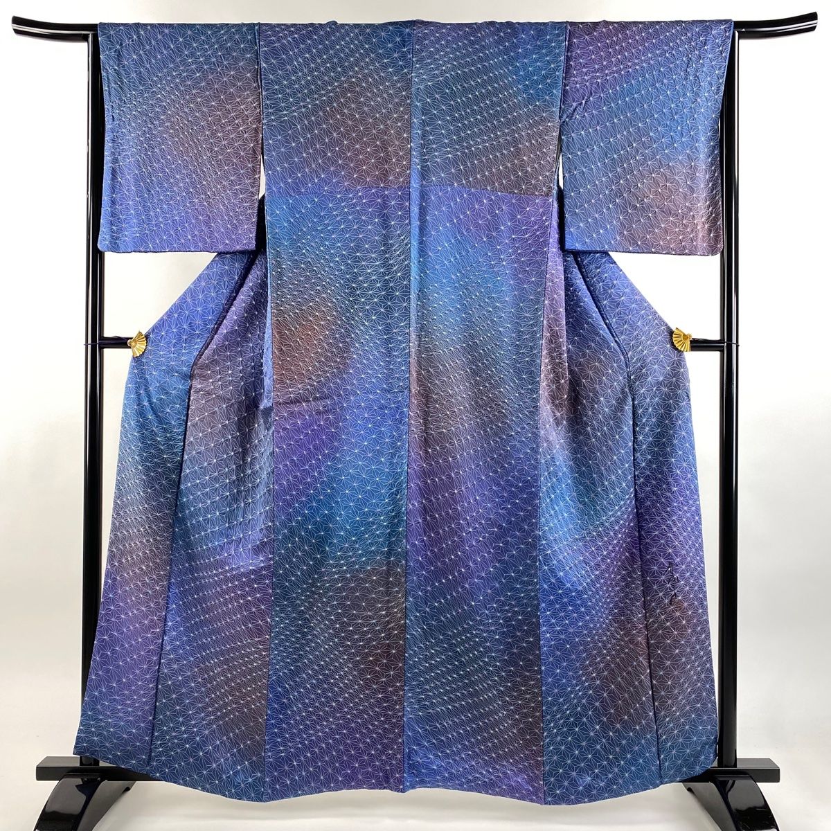 小紋 身丈160.5cm 裄丈65.5cm M 袷 斉藤三才 落款 麻の葉 ぼかし 青紫 正絹 秀品