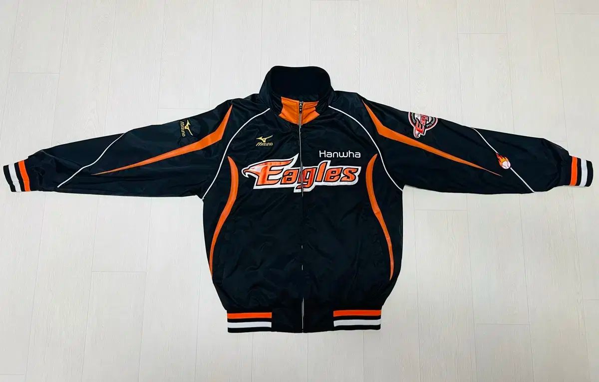 100 Hanwhae Eagles ハンファ イーグルス Mizuno ミズノ アセンティック 秋冬用アウター 2014 年 KH3004